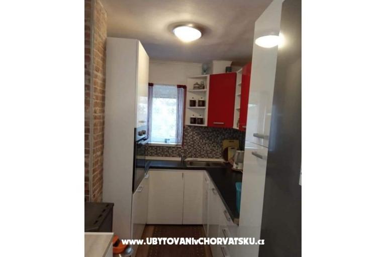 Apartment Vir – photo 9