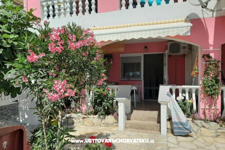 Apartments Alma – photo 4