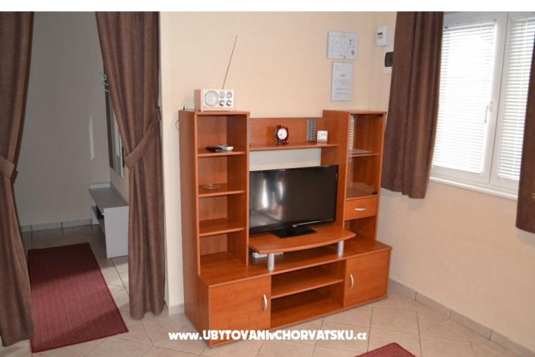 Apartments Čvangić – photo 6