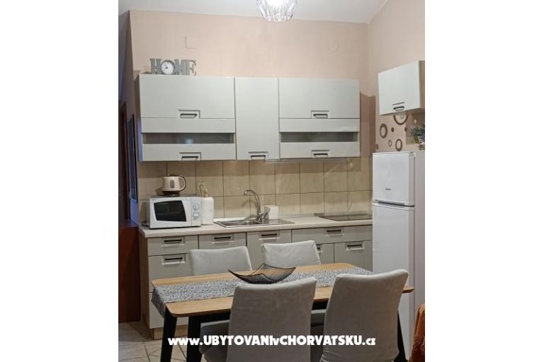 Apartments Dalija  Vir – photo 2