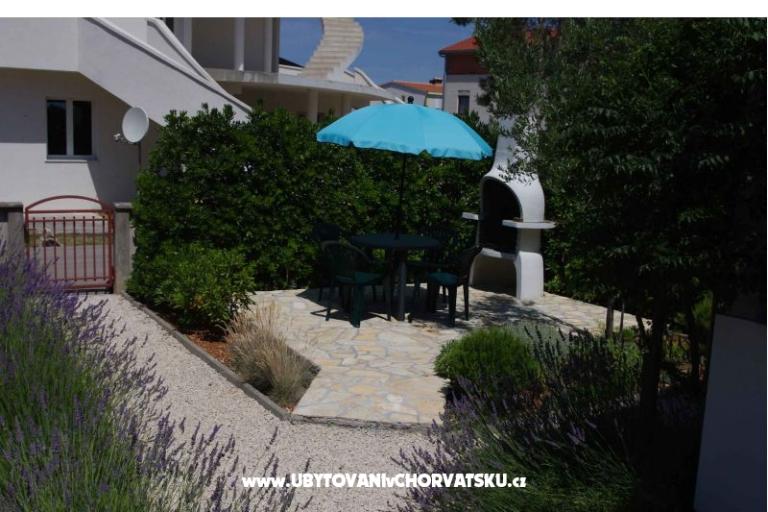 Apartments Dora – photo 2