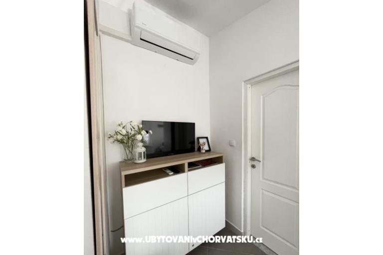 Apartments Leo – photo 11