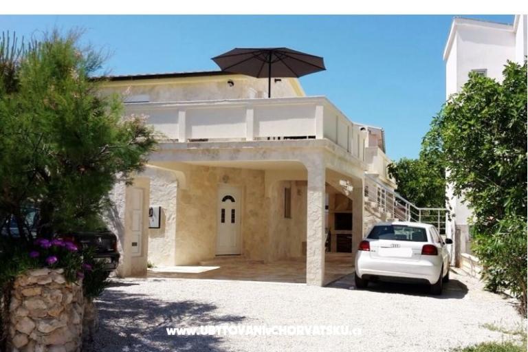 Apartments Leo – photo 2