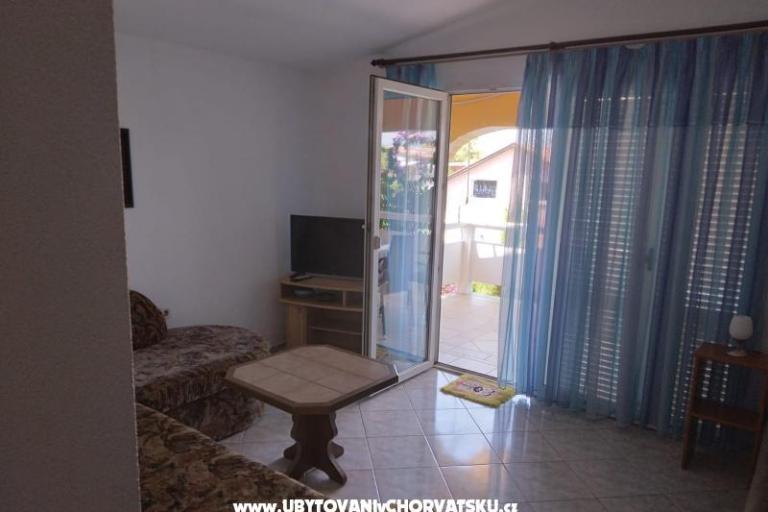 Apartments Leona – photo 4