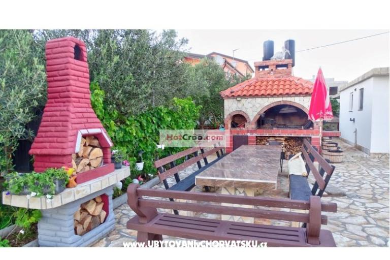 Apartments Mateo – photo 2