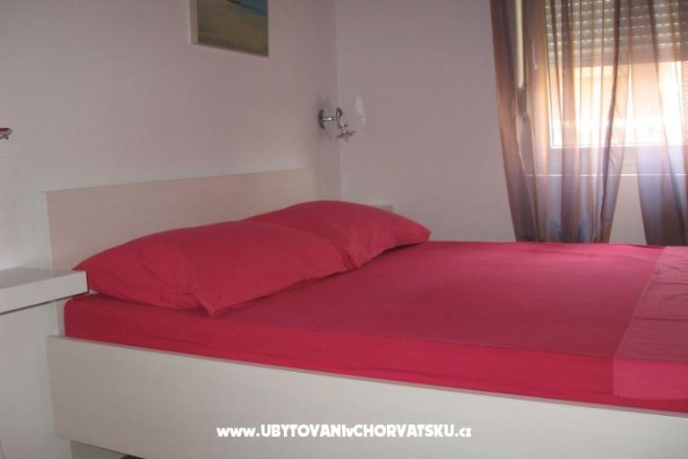 Apartments otok Vir – photo 3