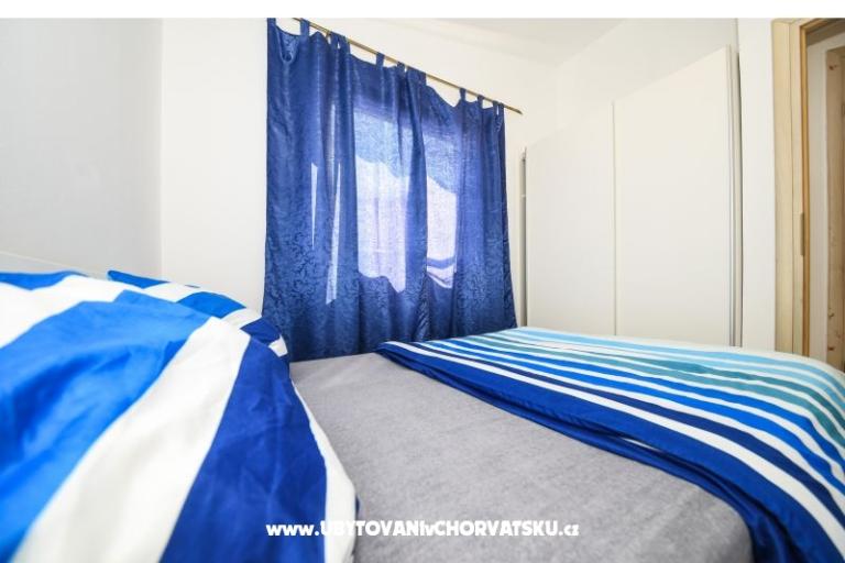 Apartments Por – photo 10