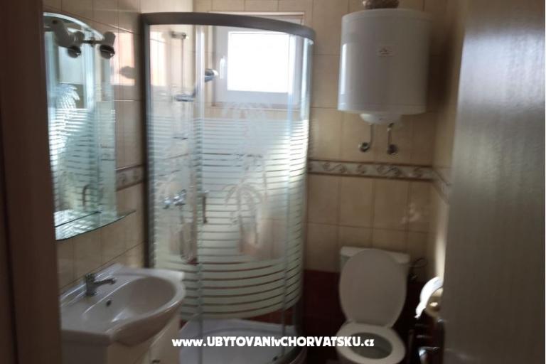 Apartments Por – photo 14