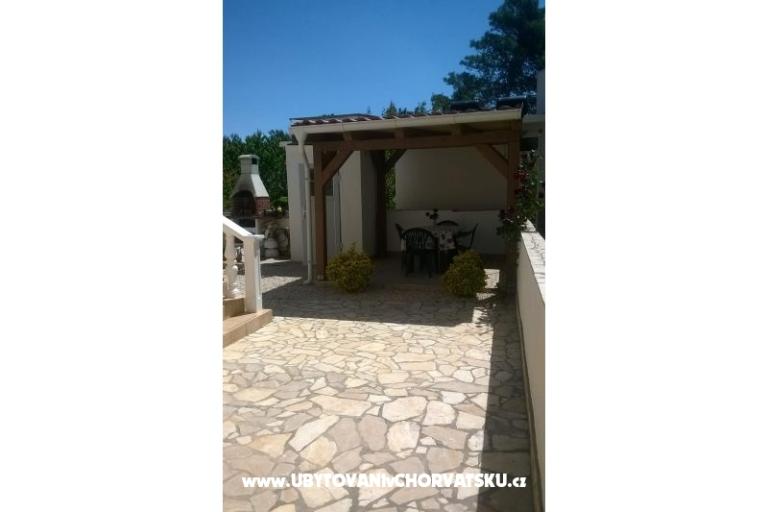 Apartments Štefanija – photo 9