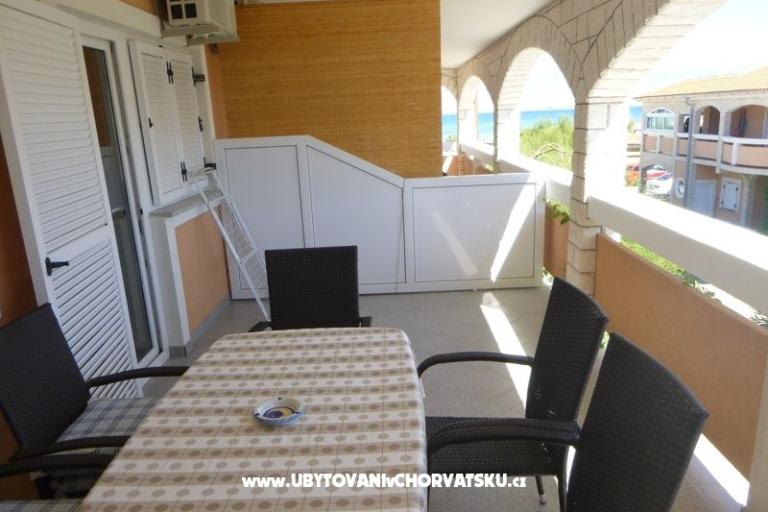 Apartments Vlašić otok Vir – photo 17