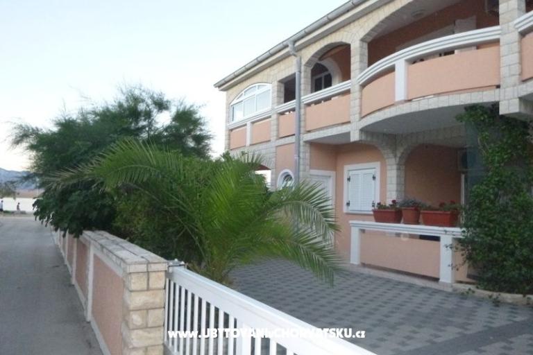 Apartments Vlašić otok Vir – photo 18