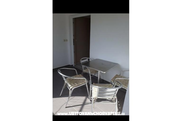 Apartments Lora – photo 6