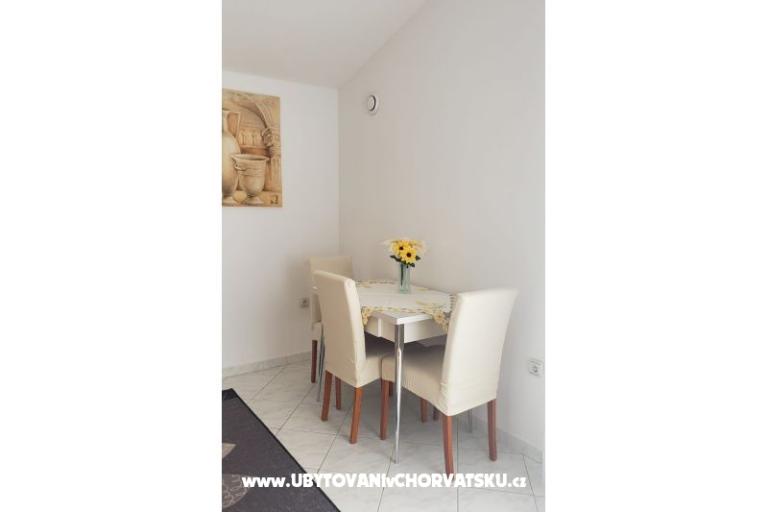 Apartments Emily – photo 9
