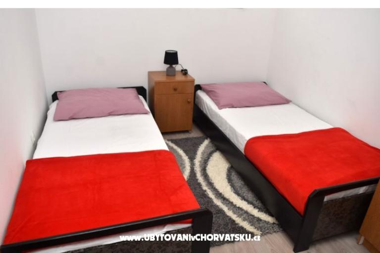 Apartments Orešić – photo 12