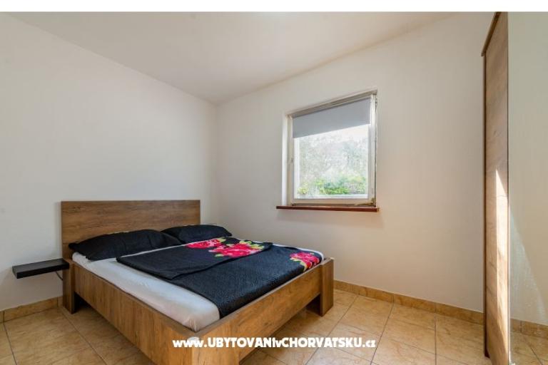 Apartments Villa Agape Vir – photo 30