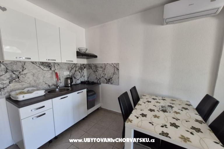 Apartments Villa Agape Vir – photo 41