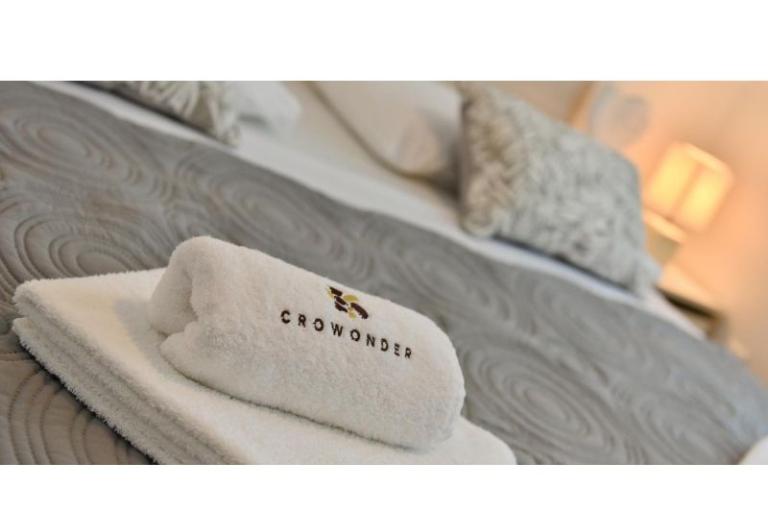 Crowonder Luxury Vir – photo 9