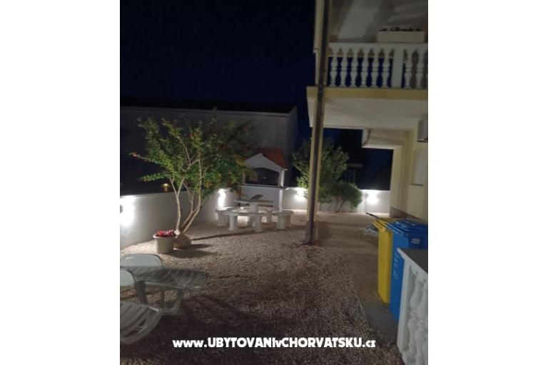 APARTMANI HELENA OASIS VIR – photo 26