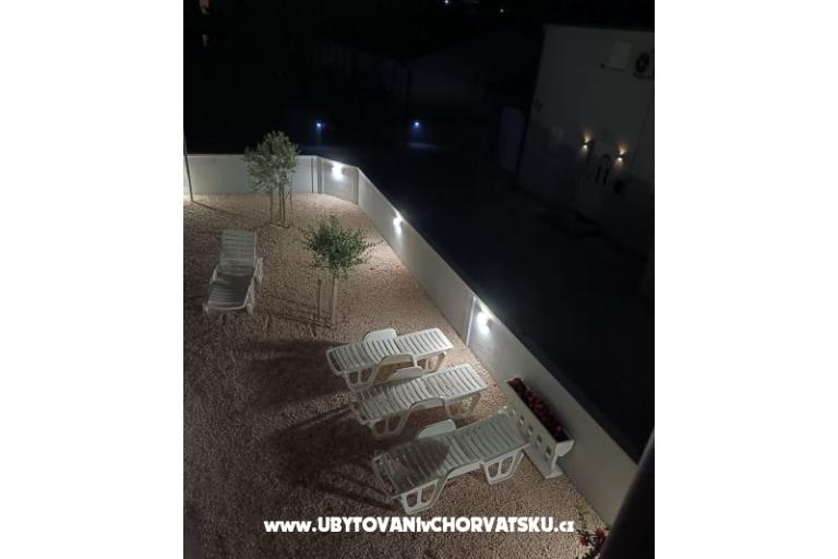 APARTMANI HELENA OASIS VIR – photo 28