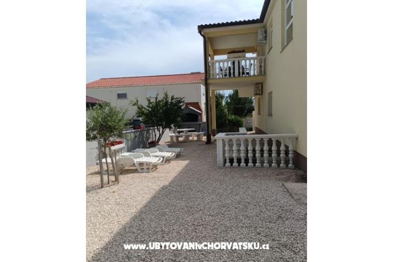 APARTMANI HELENA OASIS VIR – photo 31