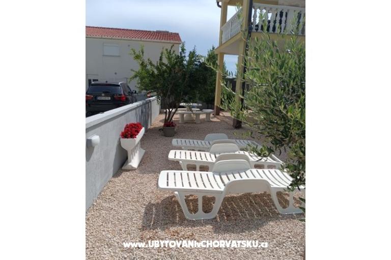 APARTMANI HELENA OASIS VIR – photo 6