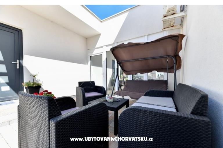 Apartments-MGM Vir – photo 12