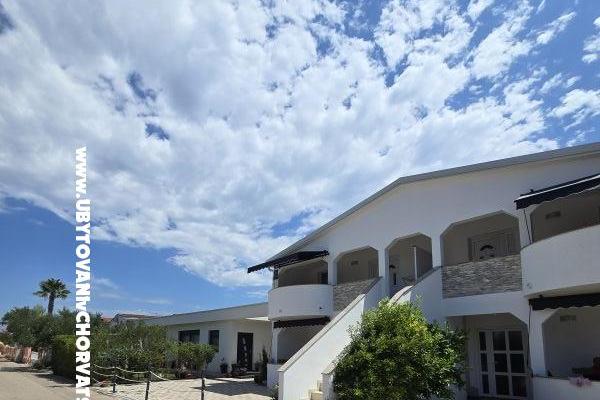 Apartments-MGM Vir – photo 2