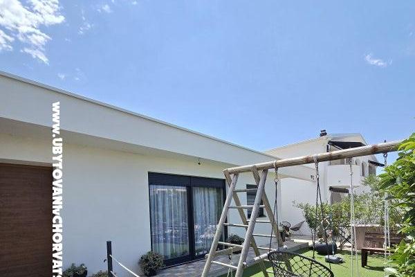 Apartments-MGM Vir – photo 3