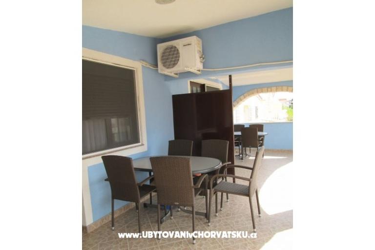 Petra apartmani – photo 13