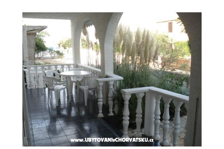 Srnec House – photo 9