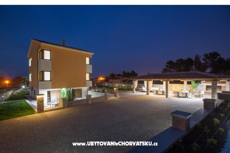 Villa Malibu One – photo 17