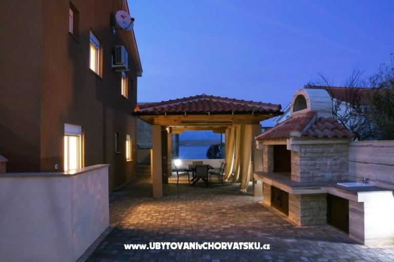 Villa Vista Apartments – photo 5