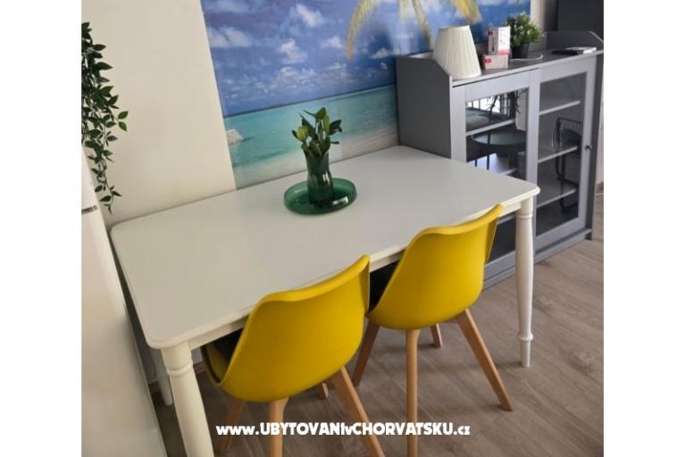 Sunset Paradise Apartments Vir – photo 27