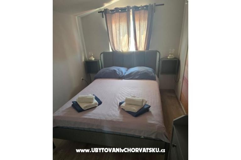 Sunset Paradise Apartments Vir – photo 37