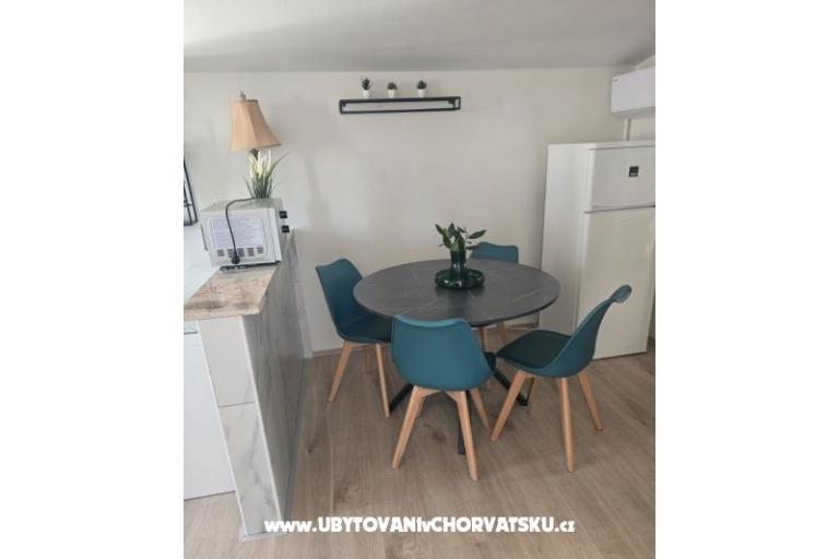 Sunset Paradise Apartments Vir – photo 38
