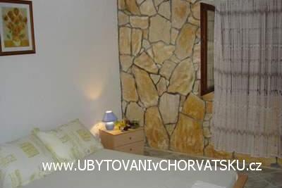 Apartments Uskoci – photo 2