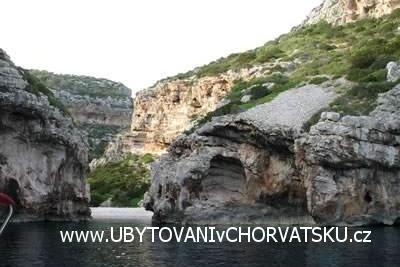 Apartments Uskoci – photo 4
