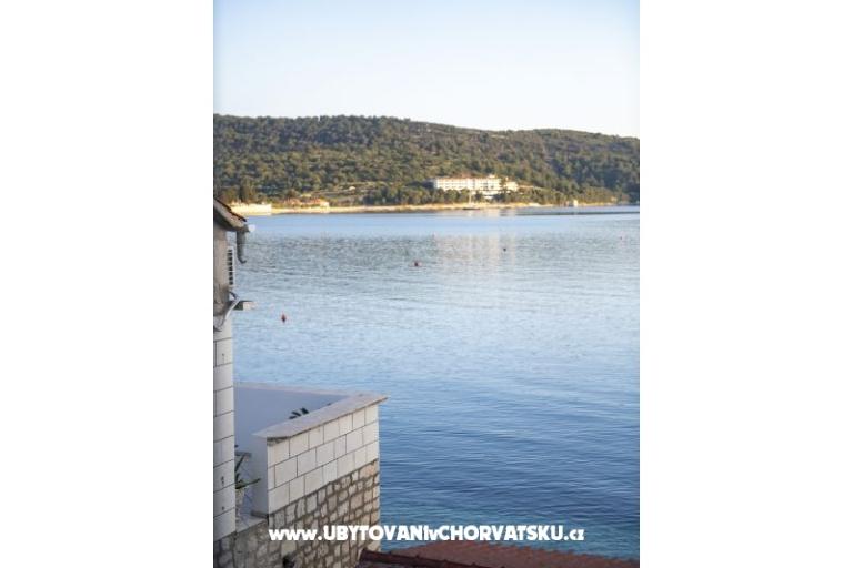 Apartment AndriNa  Vis – photo 14