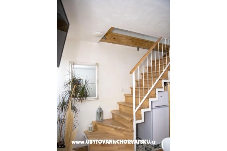 Apartment AndriNa  Vis – photo 6