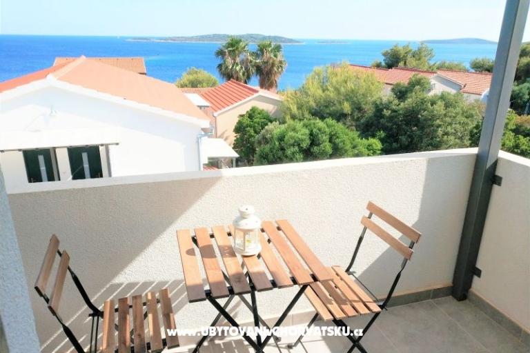 Apartments Lac - House More – photo 17