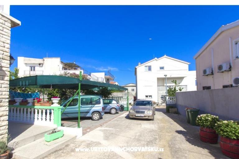 Apartments Alaga – photo 4