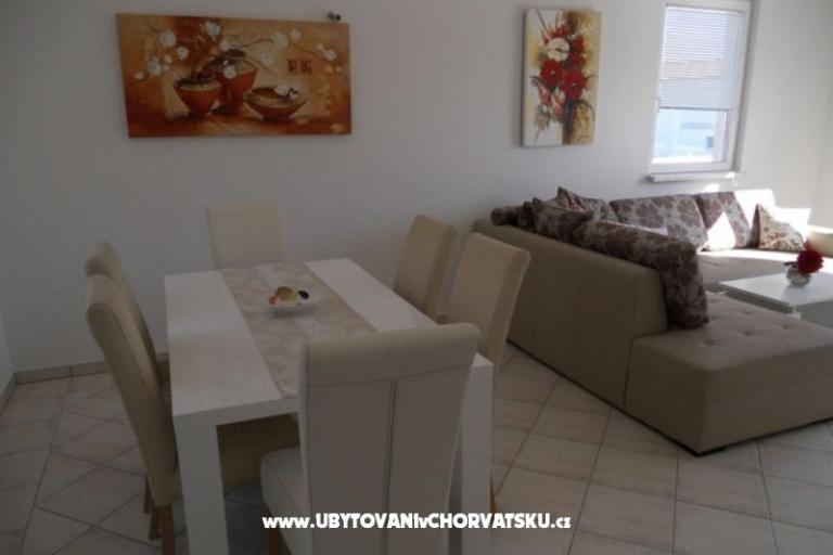 Apartments Dea&Paula – photo 10
