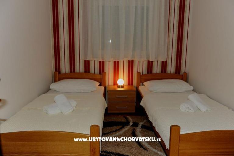 Apartments Dugonjić – photo 4