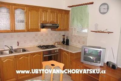 Apartments Jela – photo 4