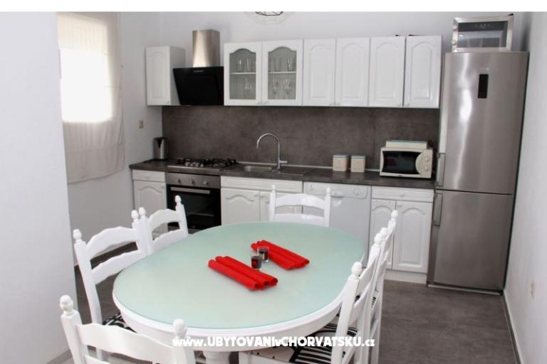 Apartments Petar - House – photo 13