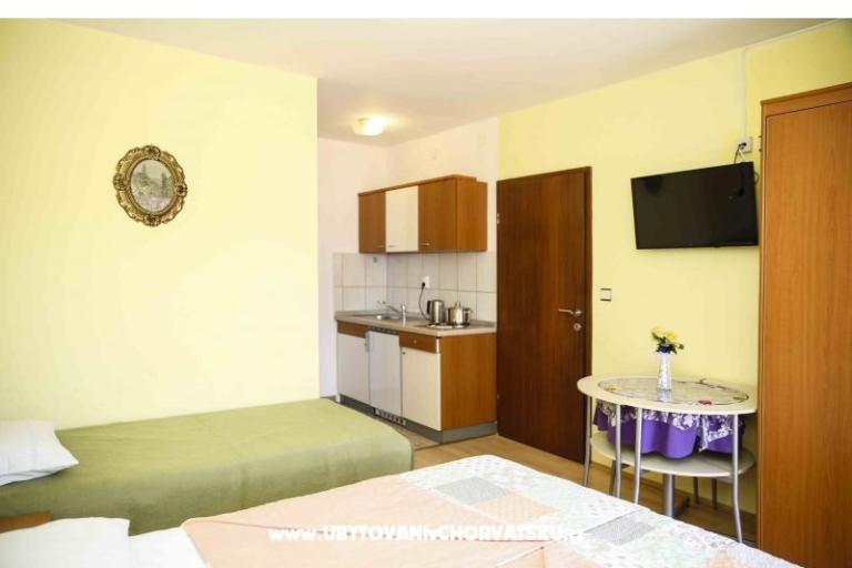 Apartments Pongrac – photo 15