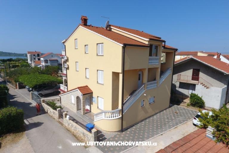 Apartments Zeko – photo 3