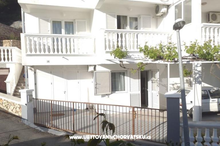 Apartment Ivan (15m from  beach) – photo 3