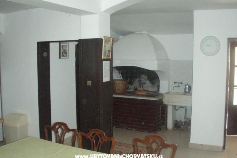 Apartments Cvitan – photo 7