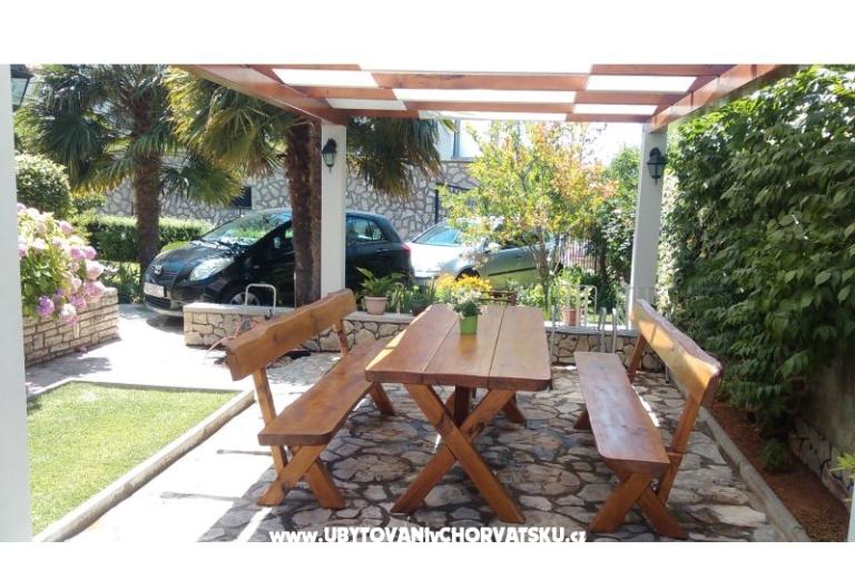 Apartments FIO – photo 12